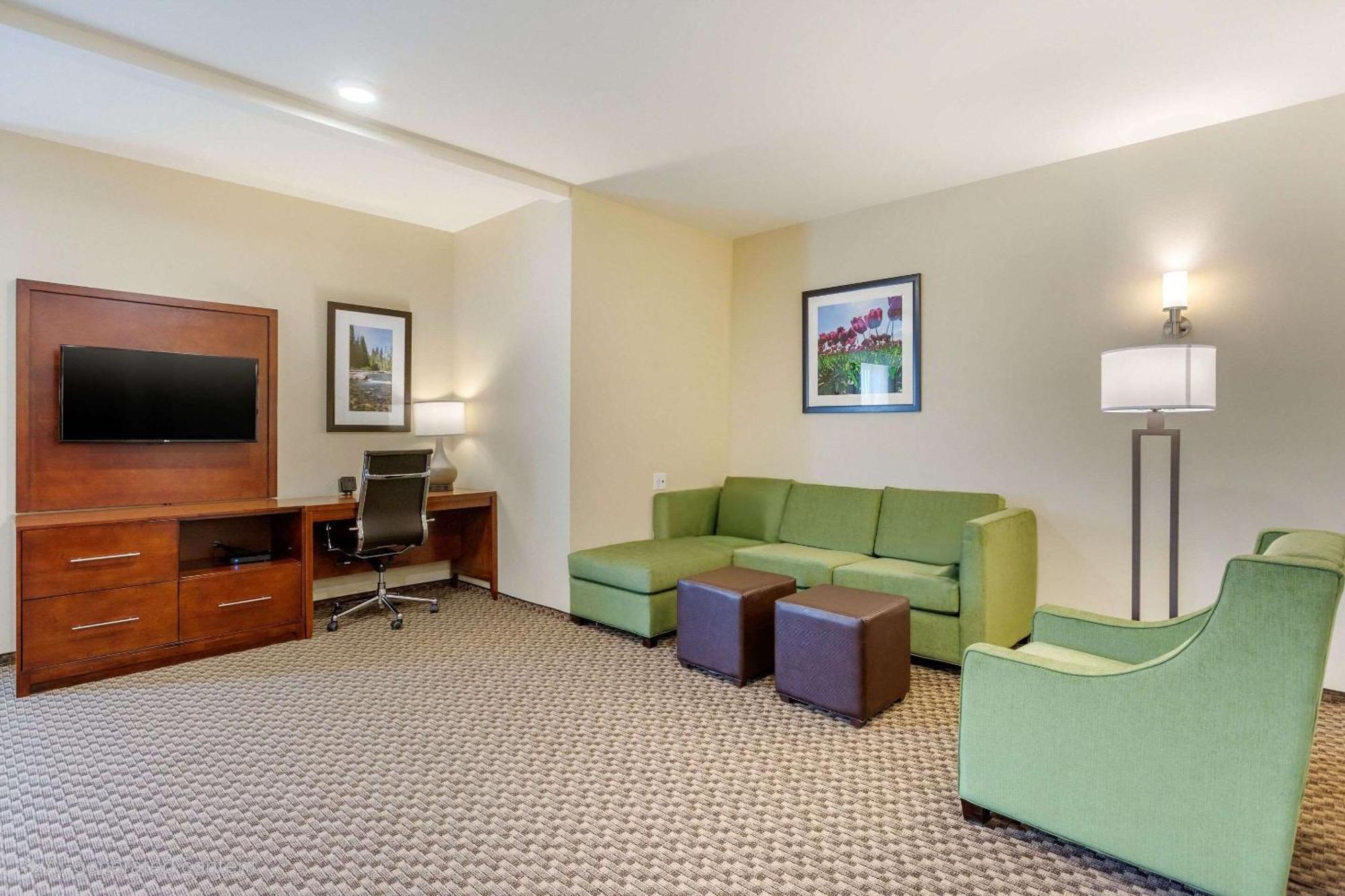 คอมฟอร์ต สวีท เบอร์ลิงตัน เนียร์ I-5 Hotel ภายนอก รูปภาพ